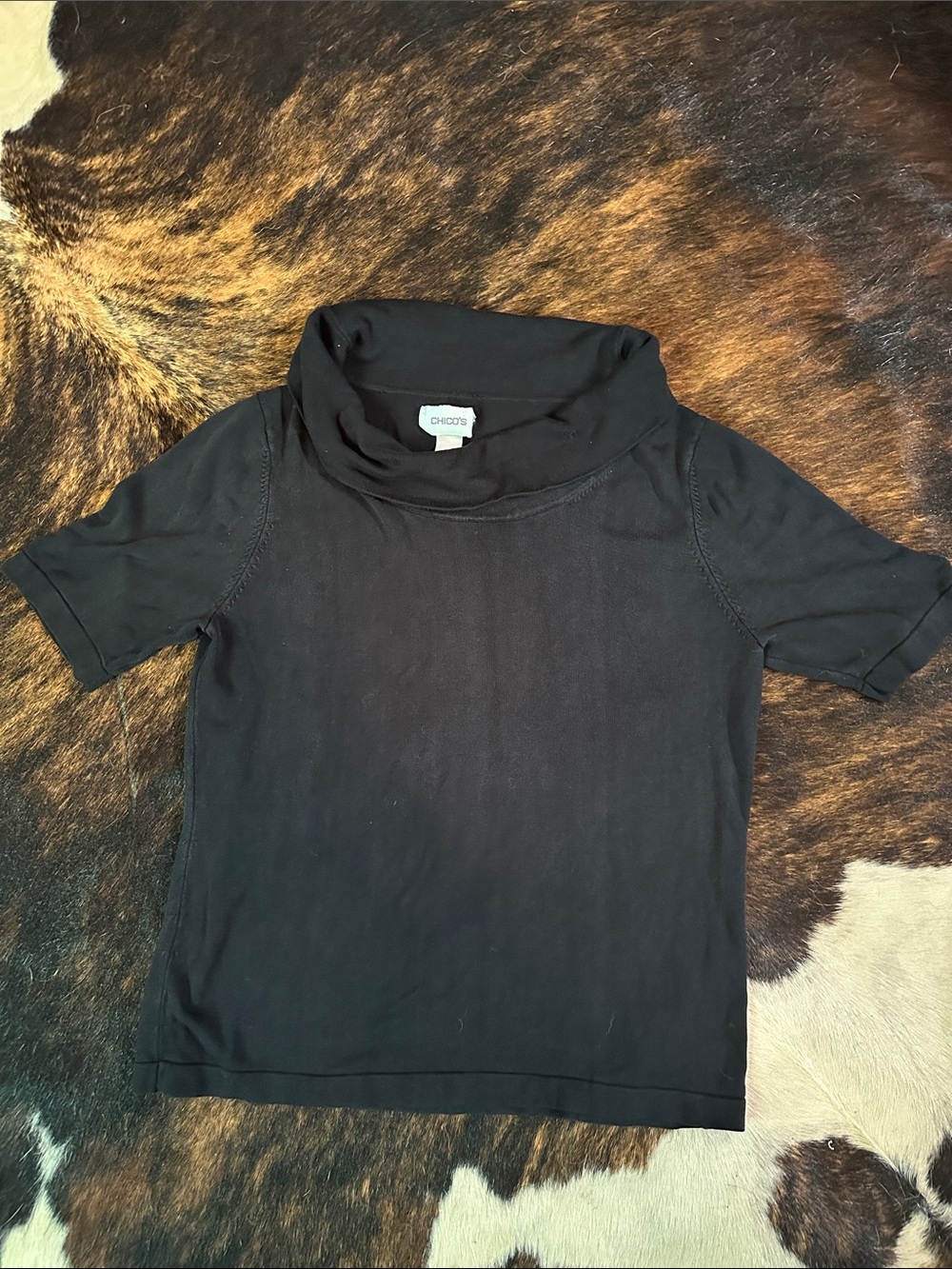 Chico's Silk Blend Short Sleeve Sweater Top with Soft Cowl Neckline, Size 2 / L